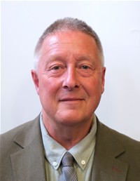 The profile card picture of Cllr Chris Howlett